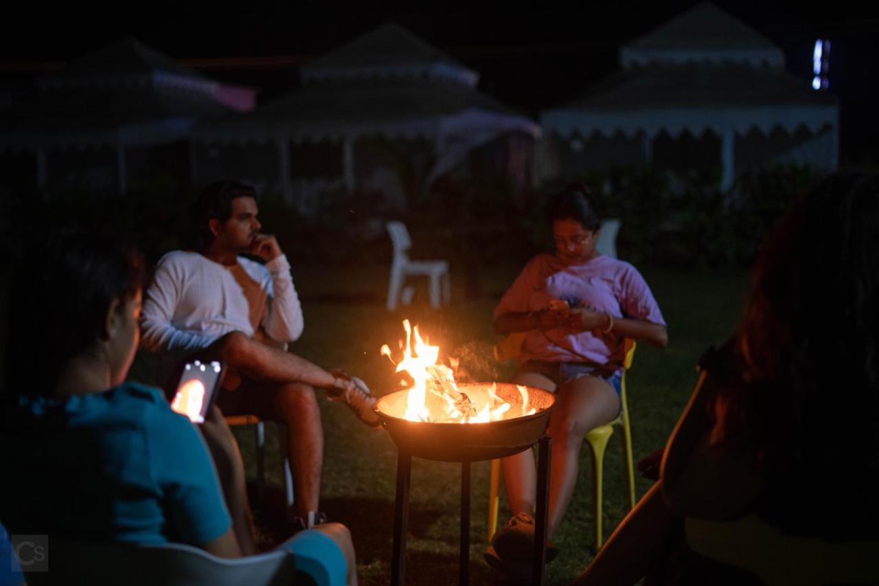 Unity Holiday Tent City Kevadia ภายนอก รูปภาพ