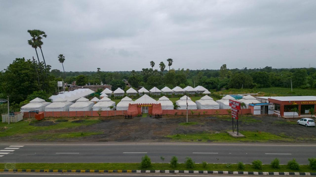 Unity Holiday Tent City Kevadia ภายนอก รูปภาพ