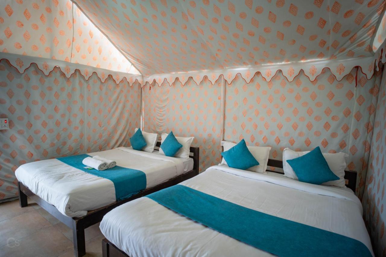 Unity Holiday Tent City Kevadia ภายนอก รูปภาพ